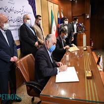Signing contracts for South Azadegan joint oil field development and the Central Treatment Export Plant (CTEP)