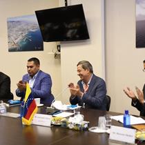 نشست رئیس شرکت ملی نفت ونزوئلا و مدیرعامل گروه پتروپارس به منظور بررسی زمینه های همکاری میان دو مجموعه-۲۲ خرداد