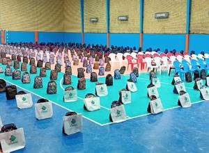 اهداء 7500 بسته لوازم التحریر به  دانش آموزان سه استان کشور توسط گروه پتروپارس