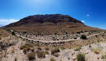 برگزاری دوره  آموزشی بازدید صحرایی (Field Trip) زمین شناسی از سازندهای مخزنی در ناحیه فارس 